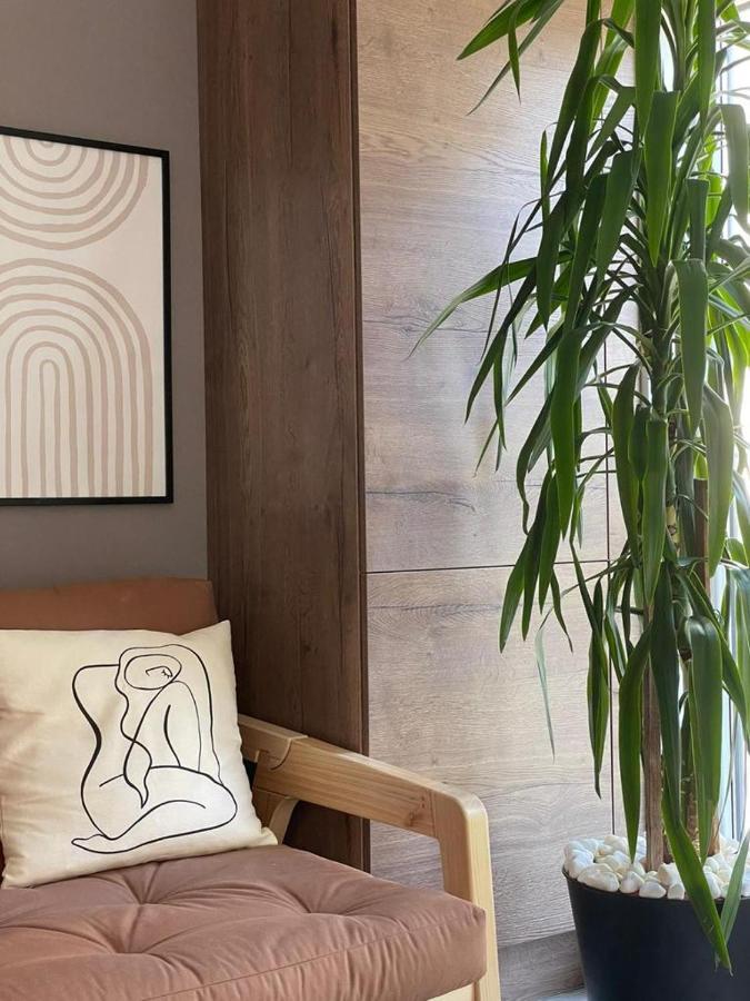 Shi Zi Junior Suite Iasi Exterior foto